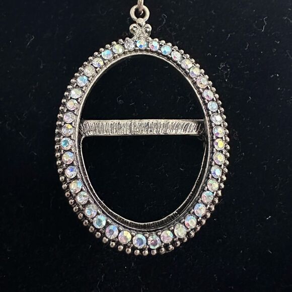 Vintage Fashion Necklace - Picture 2 of 5